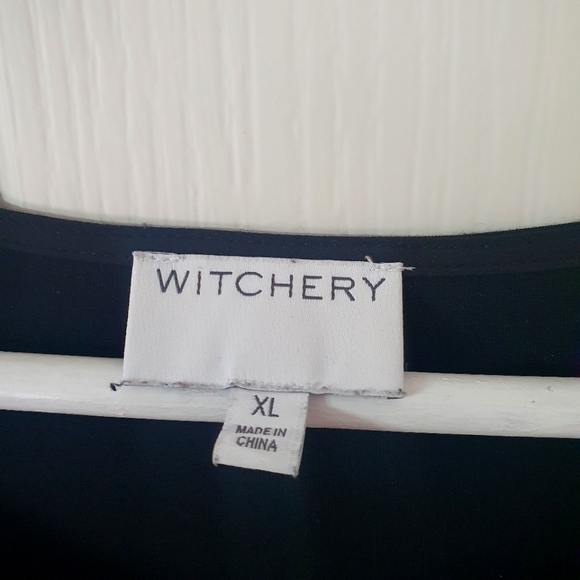 Witchery Black Top with flowy sheer sleeves Size XL - Picture 3 of 8